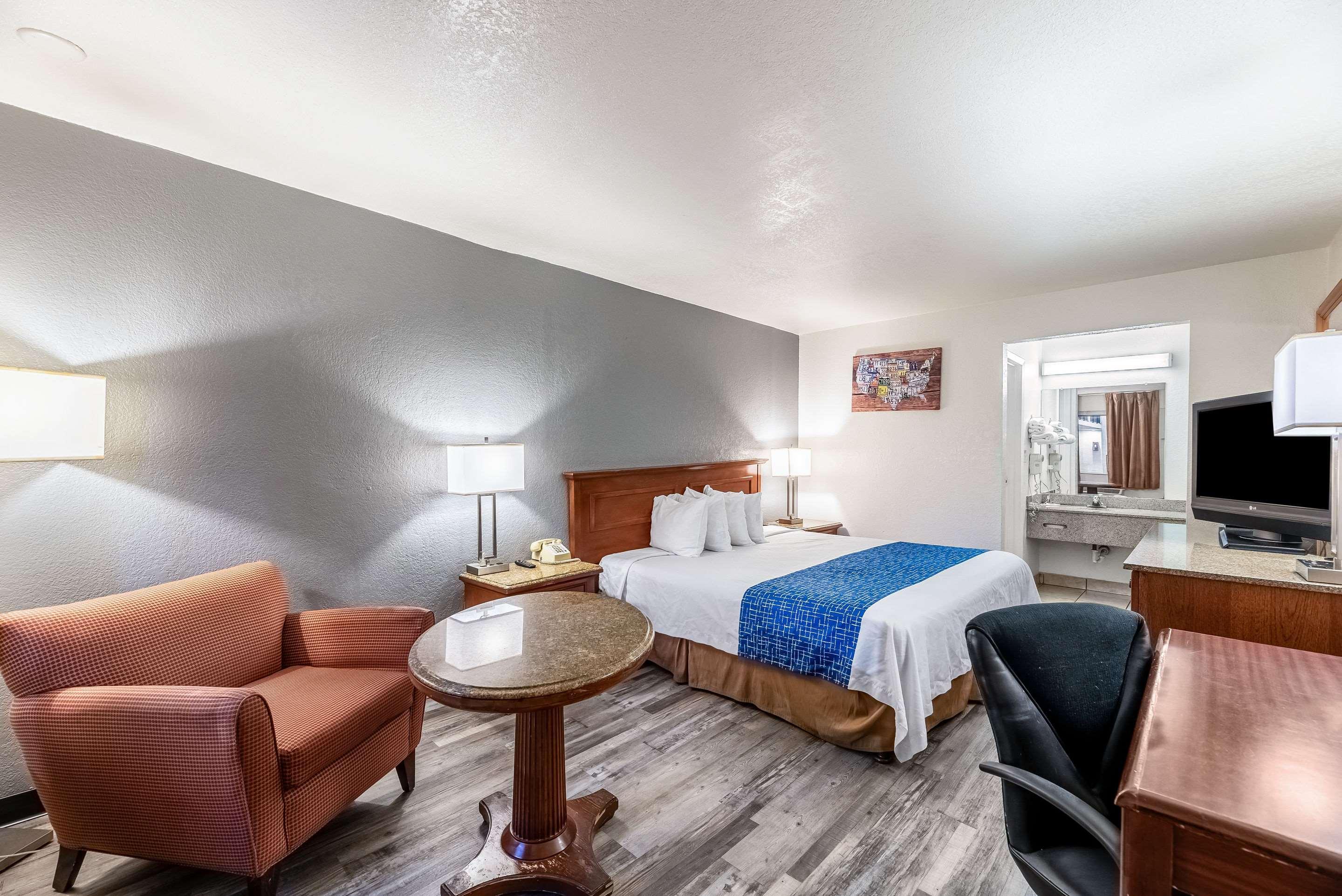 Econo Lodge Phoenix North I-17 Exteriér fotografie