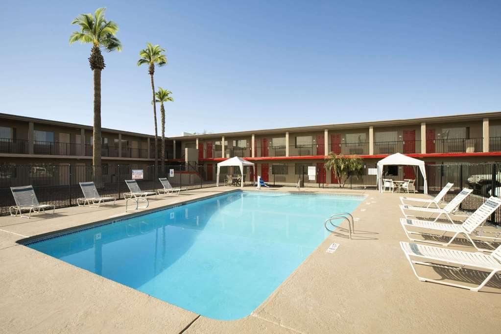 Econo Lodge Phoenix North I-17 Exteriér fotografie